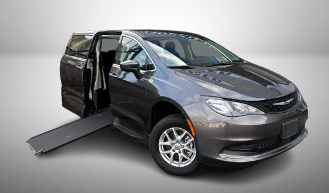 2023 Chrysler Grand Caravan SXT with VMI Northstar E Conversion